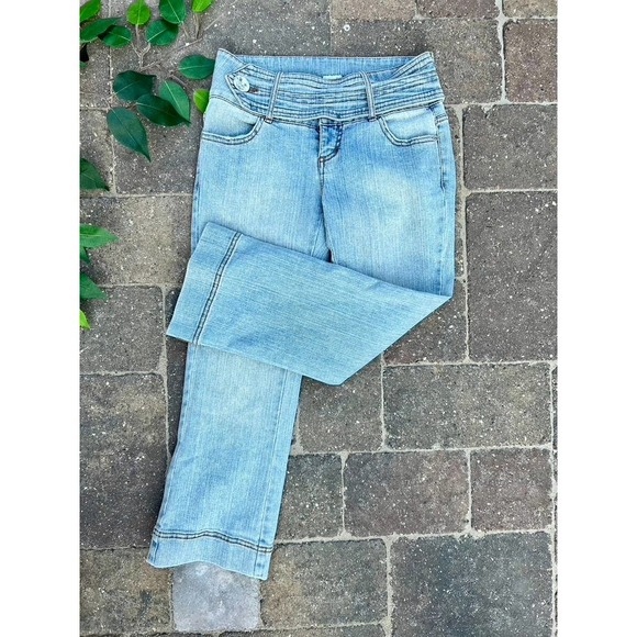 Cache y2k low rise light blue stretchy embellished capri jeans size 2 - Picture 1 of 4